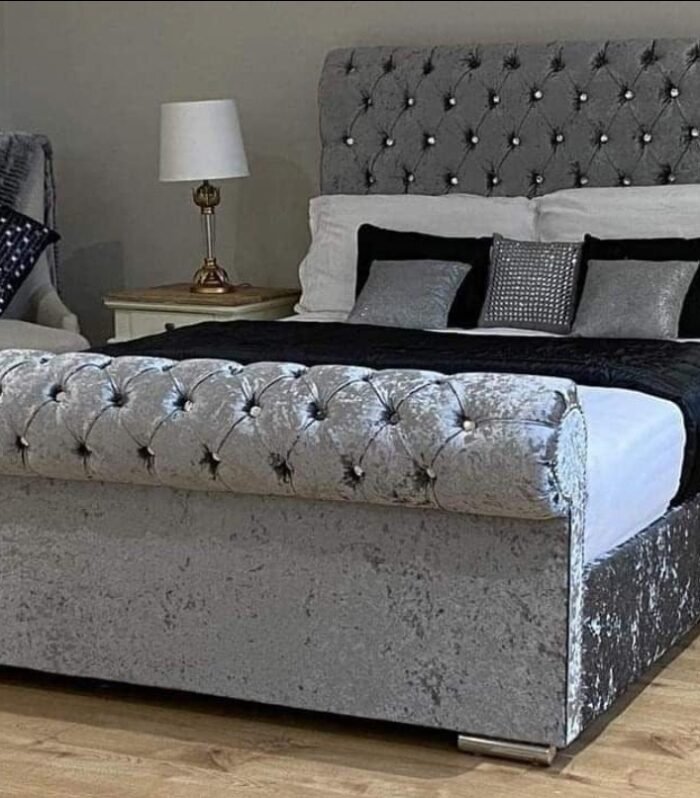 Chesterfield Style Bed with timeless elegance